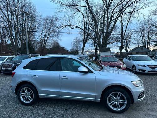 2013 Audi Q5 2.0T Premium Plus