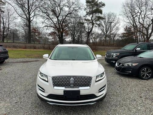 2019 Lincoln MKC Standard