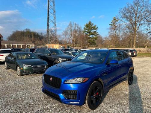 2018 Jaguar F-PACE 25t R-Sport