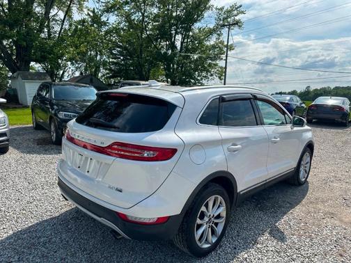 2016 Lincoln MKC Select