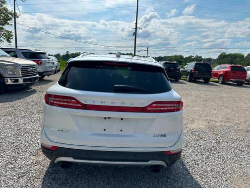 2016 Lincoln MKC Select