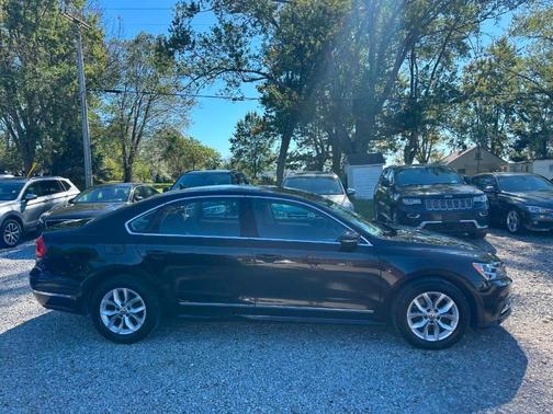 2016 Volkswagen Passat 1.8T S