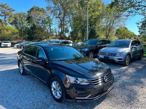 2016 Volkswagen Passat 1.8T S