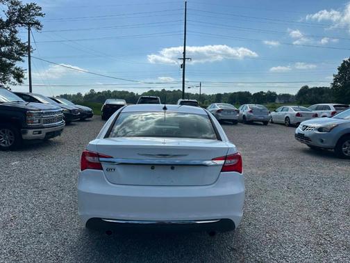 White 2012 Chrysler 200 Limited