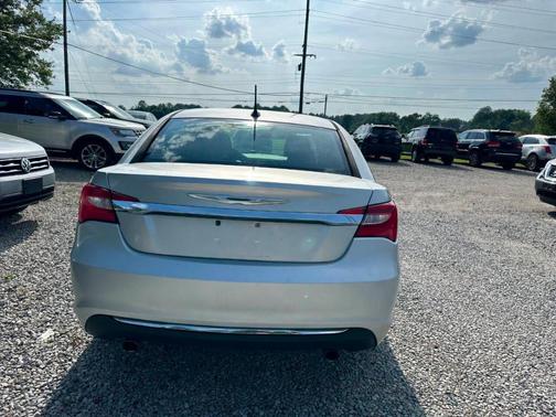 2012 Chrysler 200 Touring