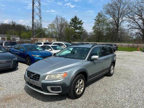 Silver 2008 Volvo XC70 3.2