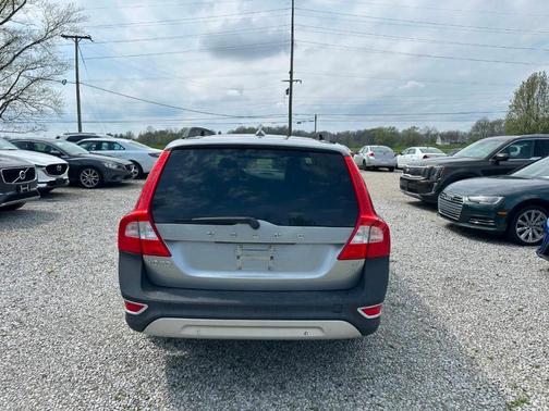 Silver 2008 Volvo XC70 3.2