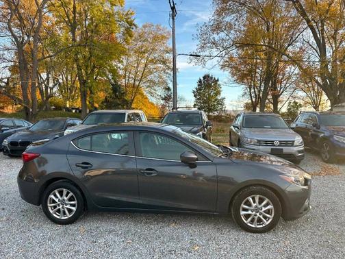 2016 Mazda Mazda3 i Touring