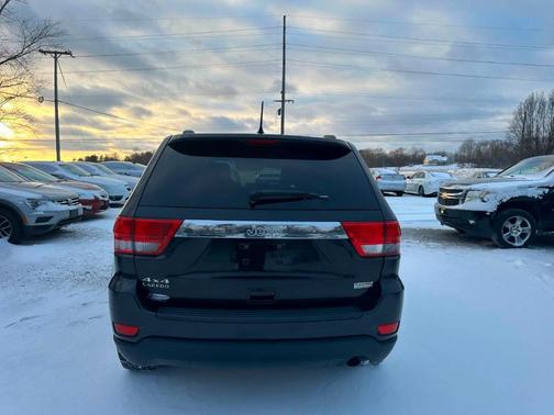 2011 Jeep Grand Cherokee Laredo