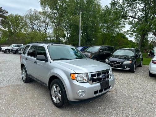 Silver 2012 Ford Escape XLT