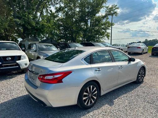 2017 Nissan Altima 2.5 SV