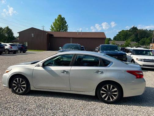 2017 Nissan Altima 2.5 SV