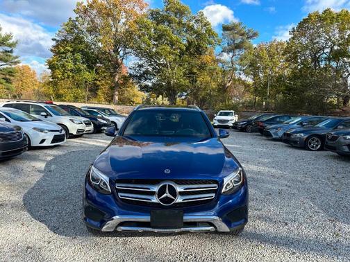 2018 Mercedes-Benz GLC 300 Base 4MATIC