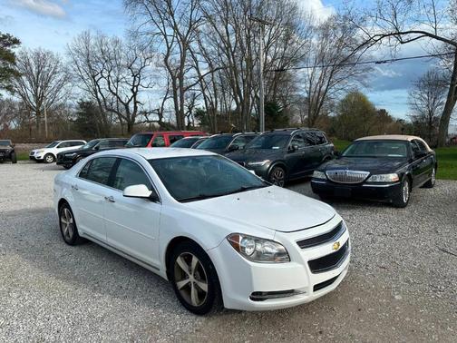 White 2012 Chevrolet Malibu 1LT