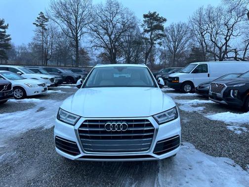 2018 Audi Q5 2.0T Premium Plus