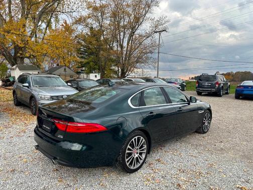 2017 Jaguar XF 35t Prestige