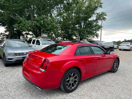 2016 Chrysler 300 S