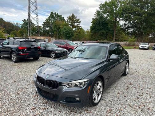 2018 BMW 330 i xDrive