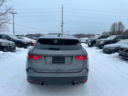 2018 Jaguar F-PACE 30t Premium