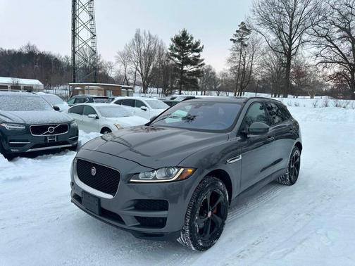 2018 Jaguar F-PACE 30t Premium