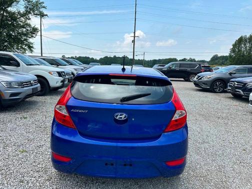 2013 Hyundai Accent SE