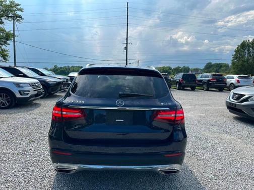 2019 Mercedes-Benz GLC 300 Base 4MATIC