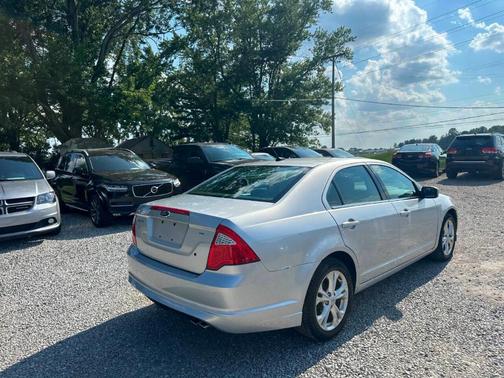 Silver 2012 Ford Fusion SE
