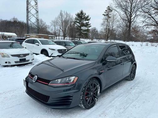 2015 Volkswagen Golf GTI S