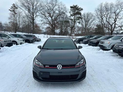 2015 Volkswagen Golf GTI S