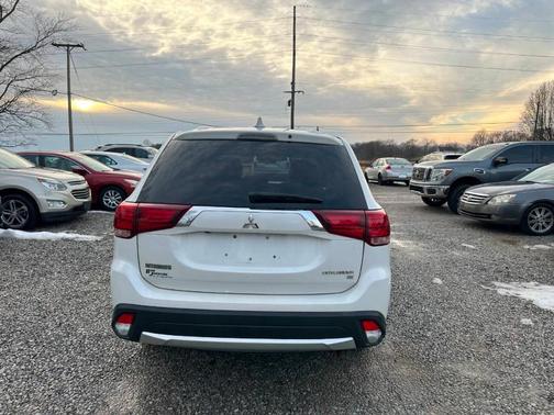 2017 Mitsubishi Outlander SE