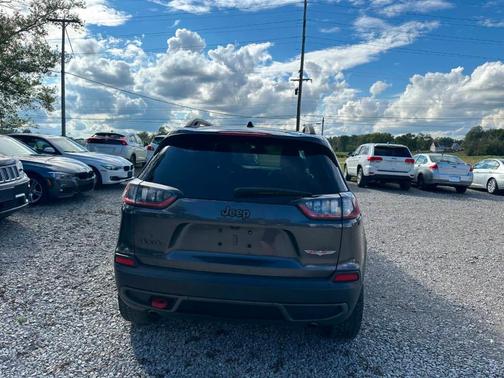 2020 Jeep Cherokee Trailhawk