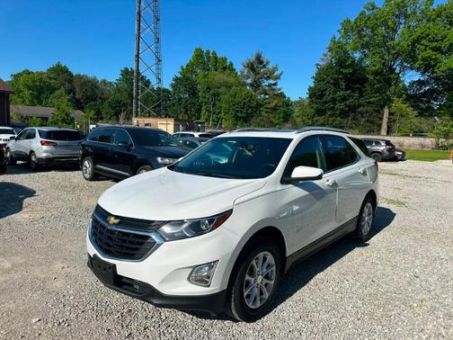 White 2019 Chevrolet Equinox 1LT