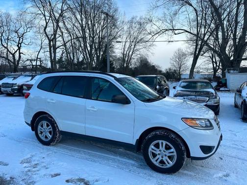 2012 Hyundai SANTA FE GLS
