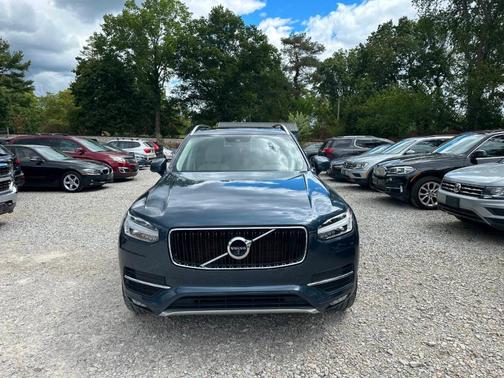 2018 Volvo XC90 T5 Momentum