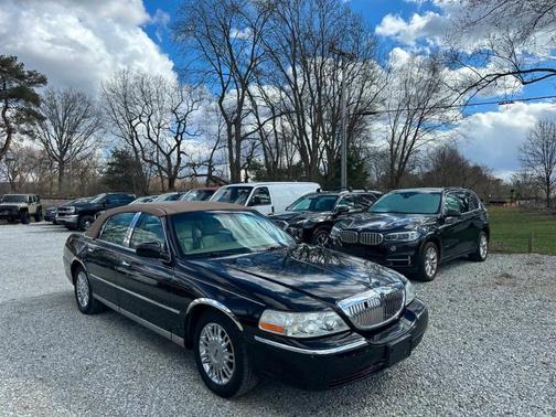 2009 Lincoln Town Car Signature Limited