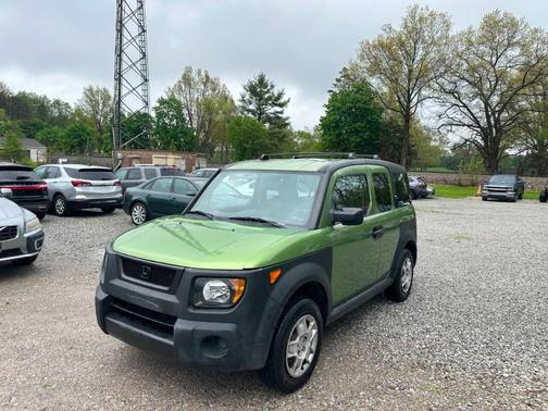 Green 2008 Honda Element LX