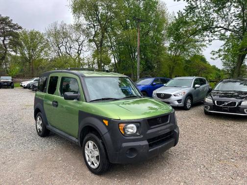 Green 2008 Honda Element LX