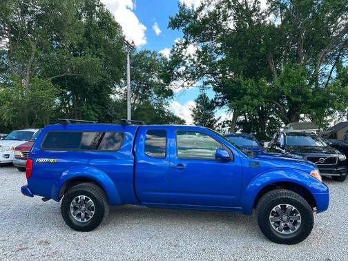 Metallic Blue 2014 Nissan Frontier Pro-4X