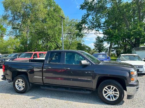 Gray 2014 Chevrolet Silverado 1500 LT