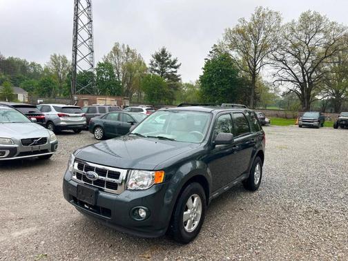 Blue 2009 Ford Escape XLT