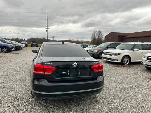 2013 Volkswagen Passat 2.0 TDI SEL Premium