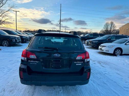 2013 Subaru Outback 2.5i