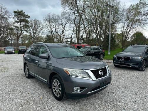 Gun 2015 Nissan Pathfinder SL