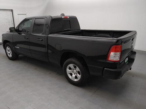 Diamond Black Crystal Pearlcoat 2019 RAM 1500 Big Horn