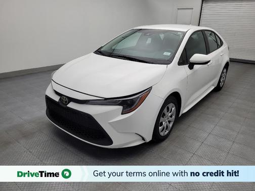 White 2021 Toyota Corolla LE