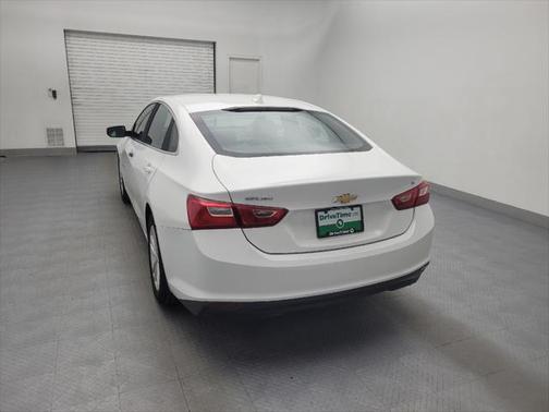 2017 Chevrolet Malibu 1LT