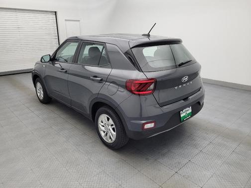 Ecotronic Gray 2024 Hyundai VENUE SE