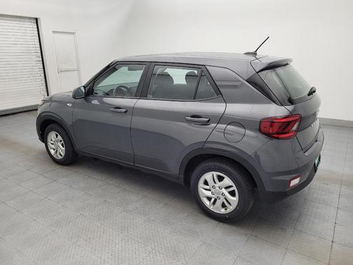 Ecotronic Gray 2024 Hyundai VENUE SE