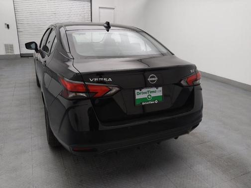 2023 Nissan Versa 1.6 SV