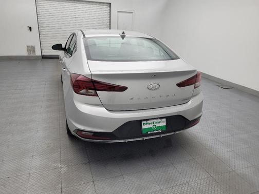 Symphony Silver 2019 Hyundai ELANTRA Limited